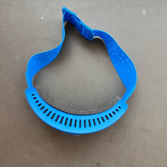 Electronic Goggles - Picture 5 of 6